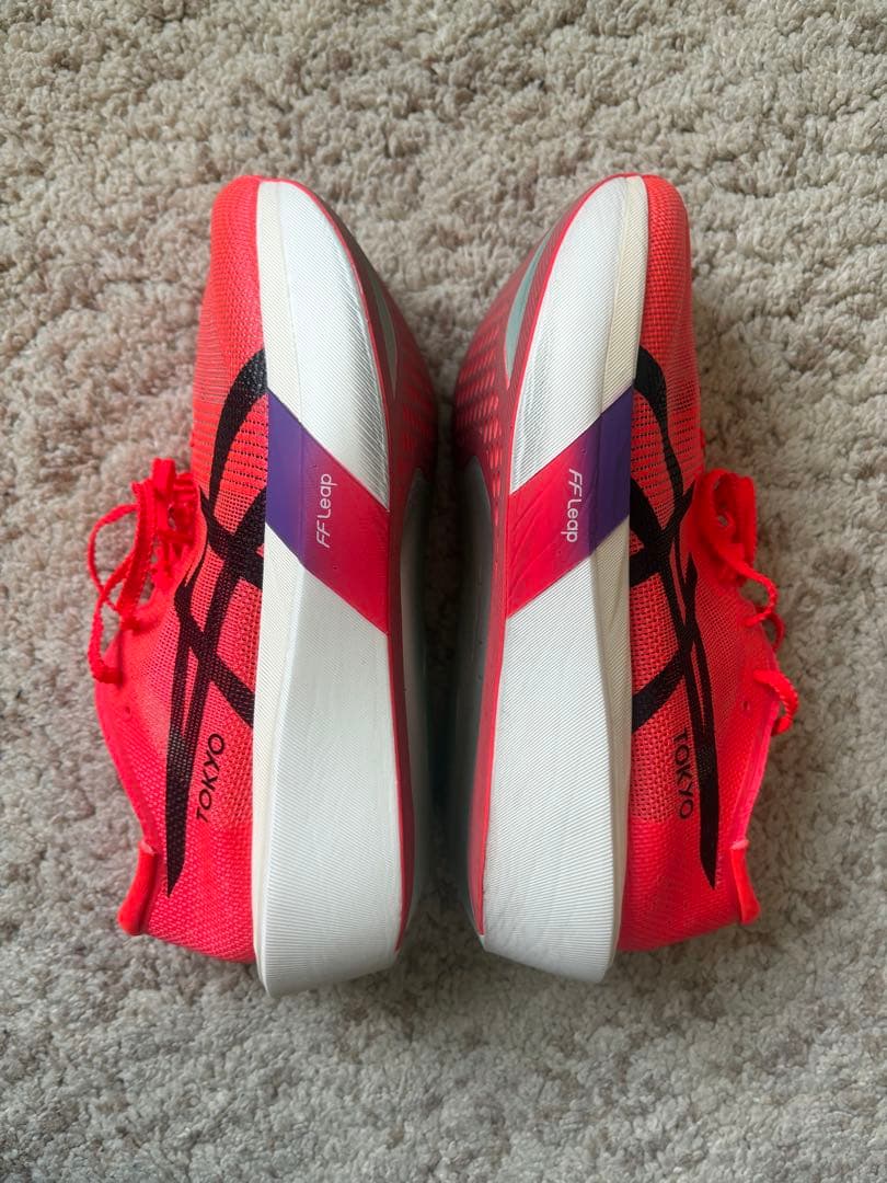 アシックス　メタスピードスカイTOKYO 27.0