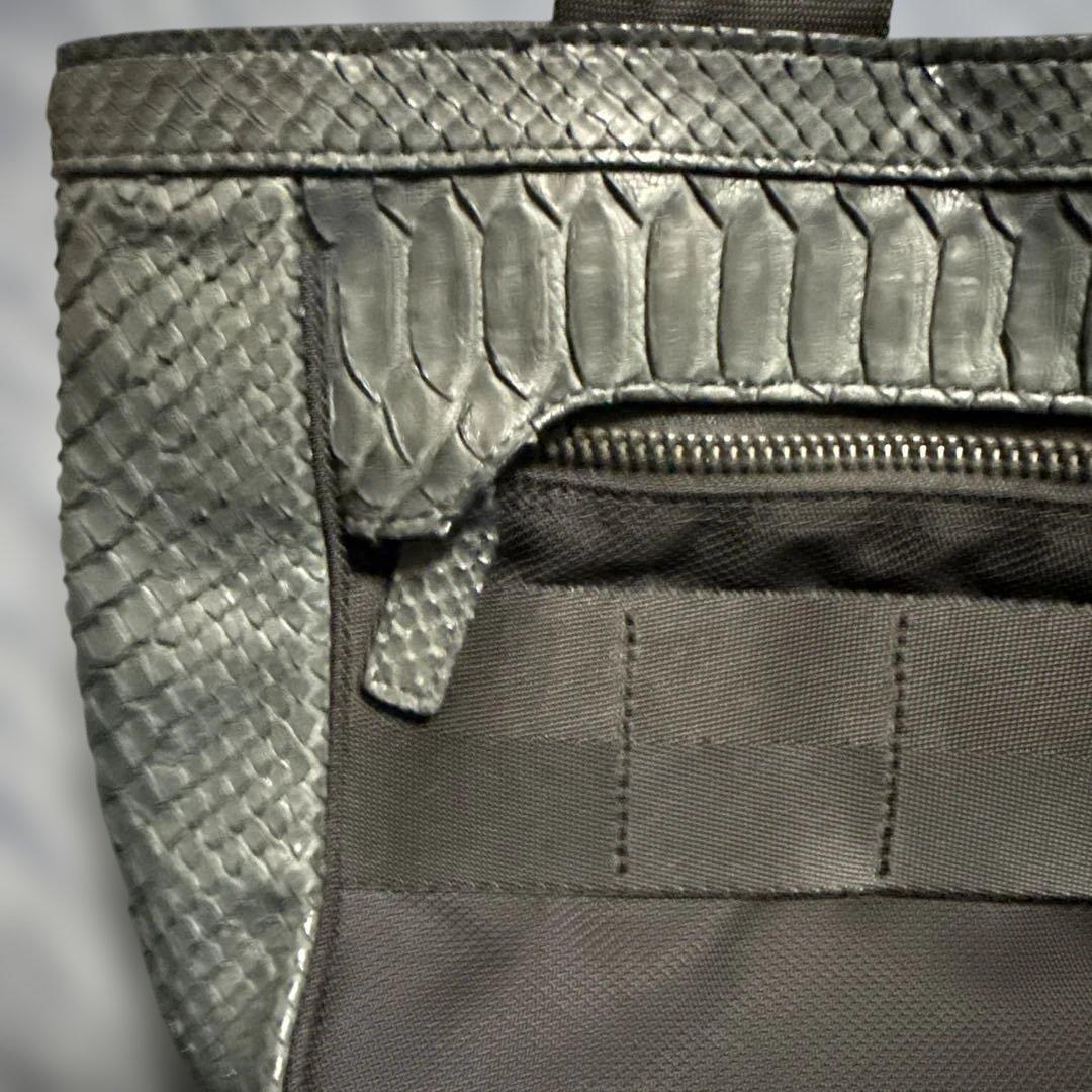 BRIEFING カートトートバック パイソンレザー