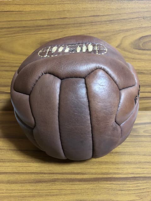 FCバルセロナ オフィシャル クラシックボール 復刻版（大） 5号球