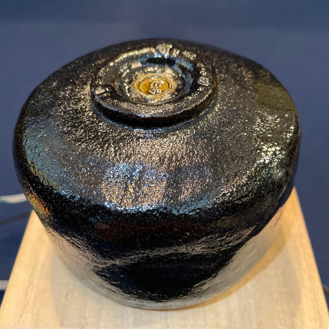 人気の女性作家【檜垣 青子】の作品『黒茶碗』共箱　※未使用品の様な状態