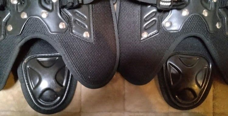 アシックス　硬式野球　キャッチャーレガース　BPL14S 黒 サイズM