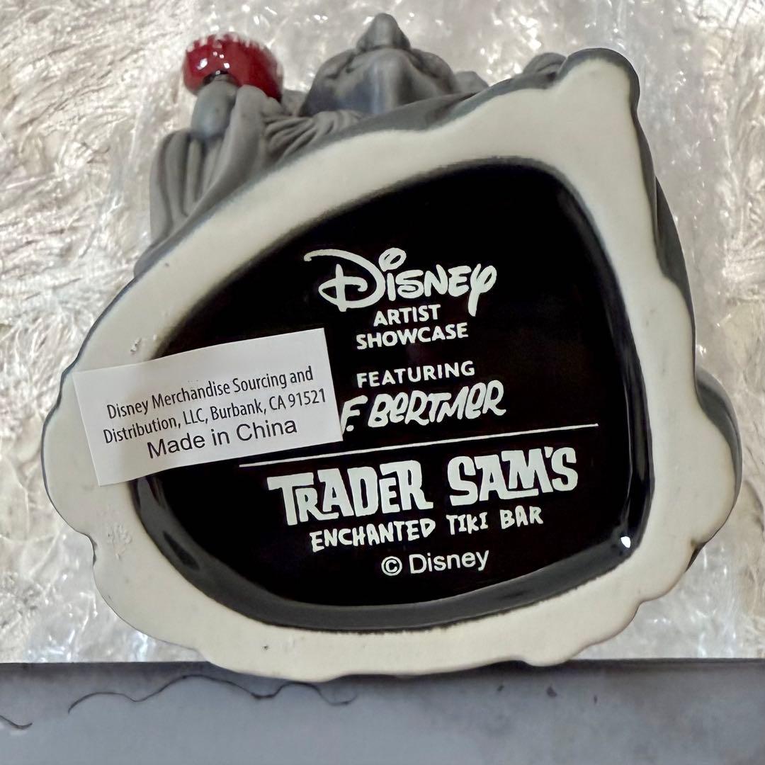 チキバー エヴィルクイーン マグ トレーダーサム TIKI BAR ヴィランズ