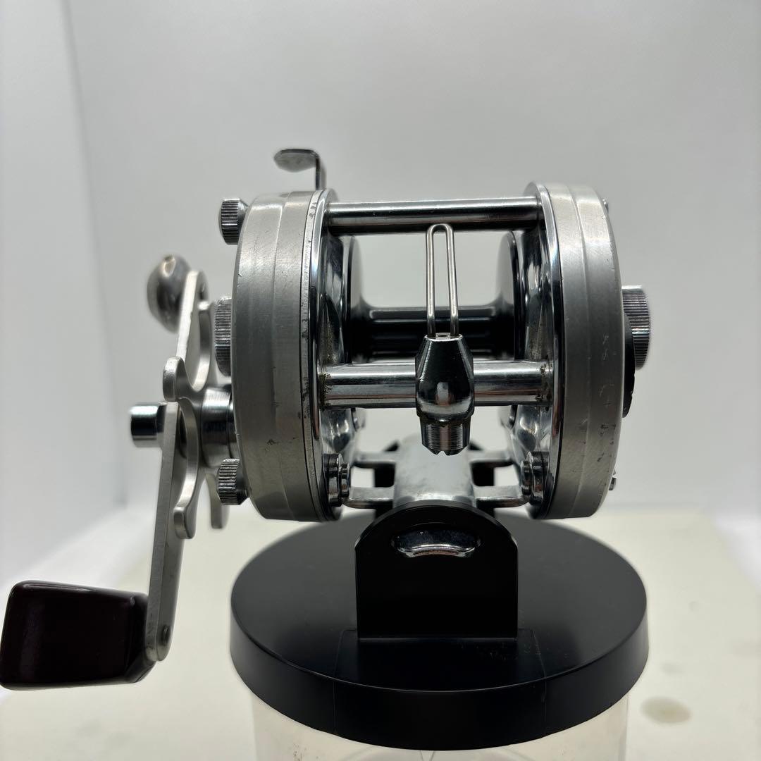 ダムクイック700B