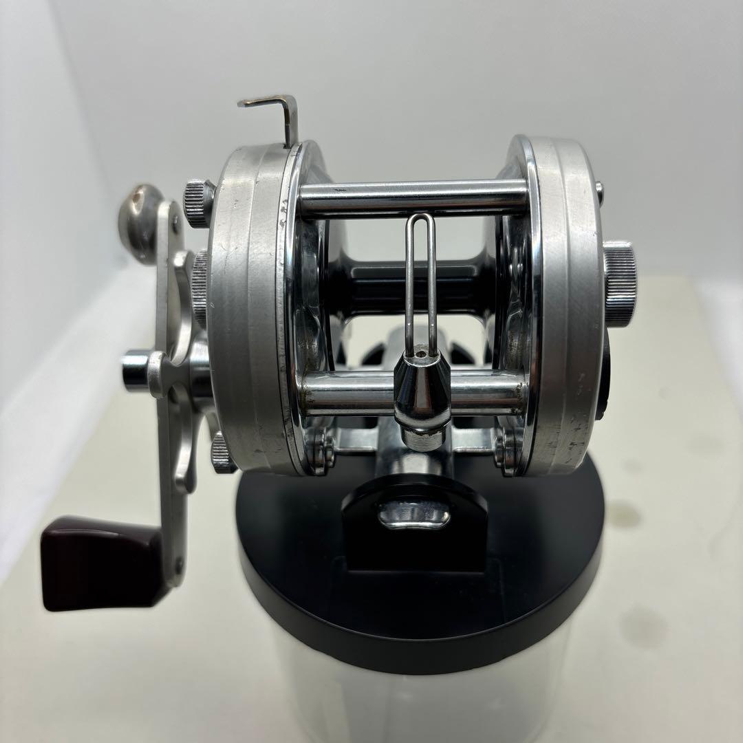 ダムクイック700B