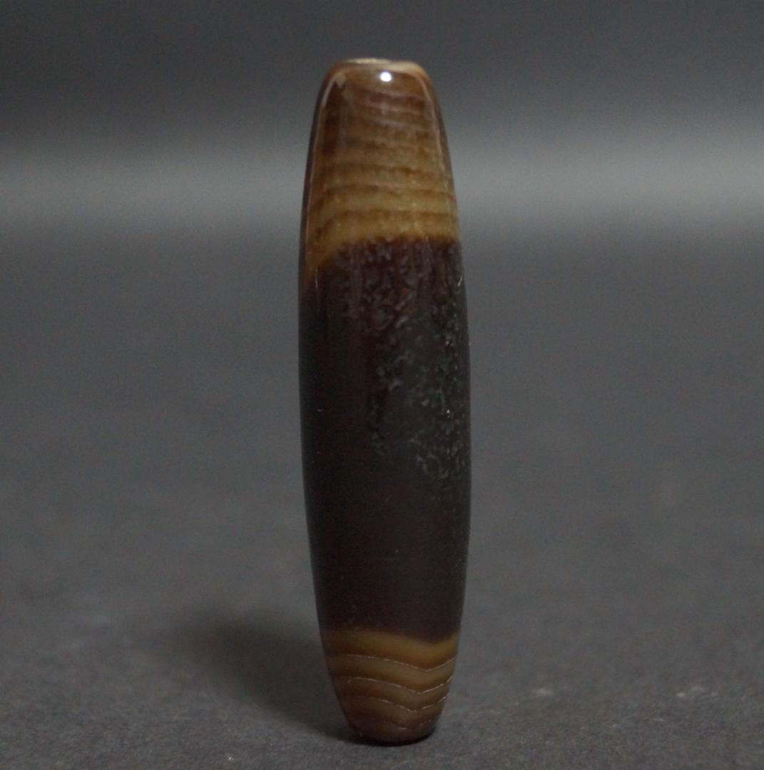 オールドチベット 古いメノウ瑪瑙 纏絲瑪瑙 大玉根付緒締玉アゲート Dziビーズ