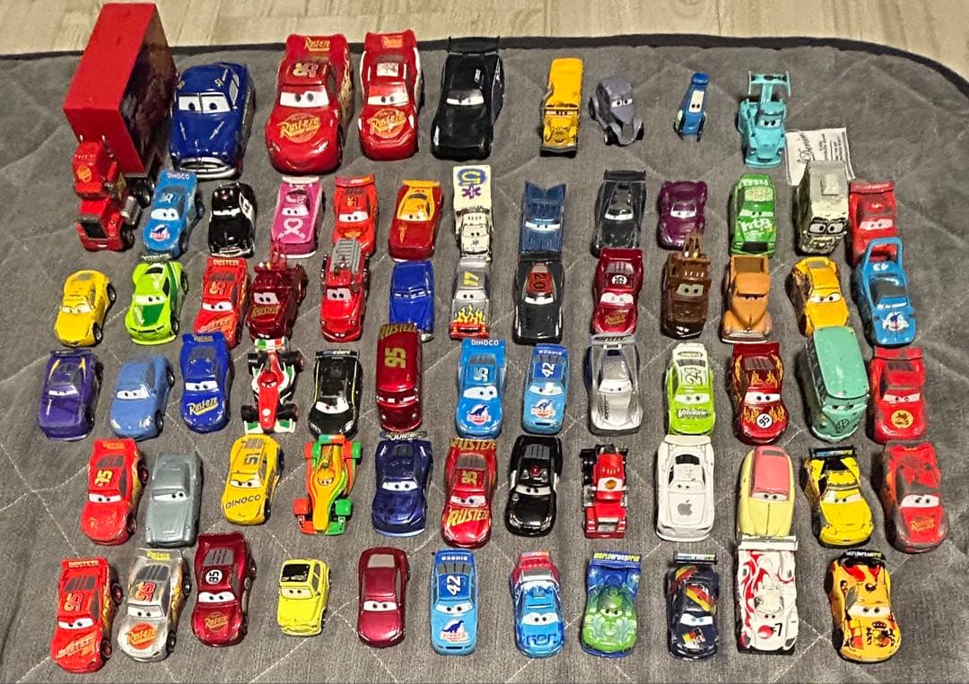 カーズ トミカ まとめ売り