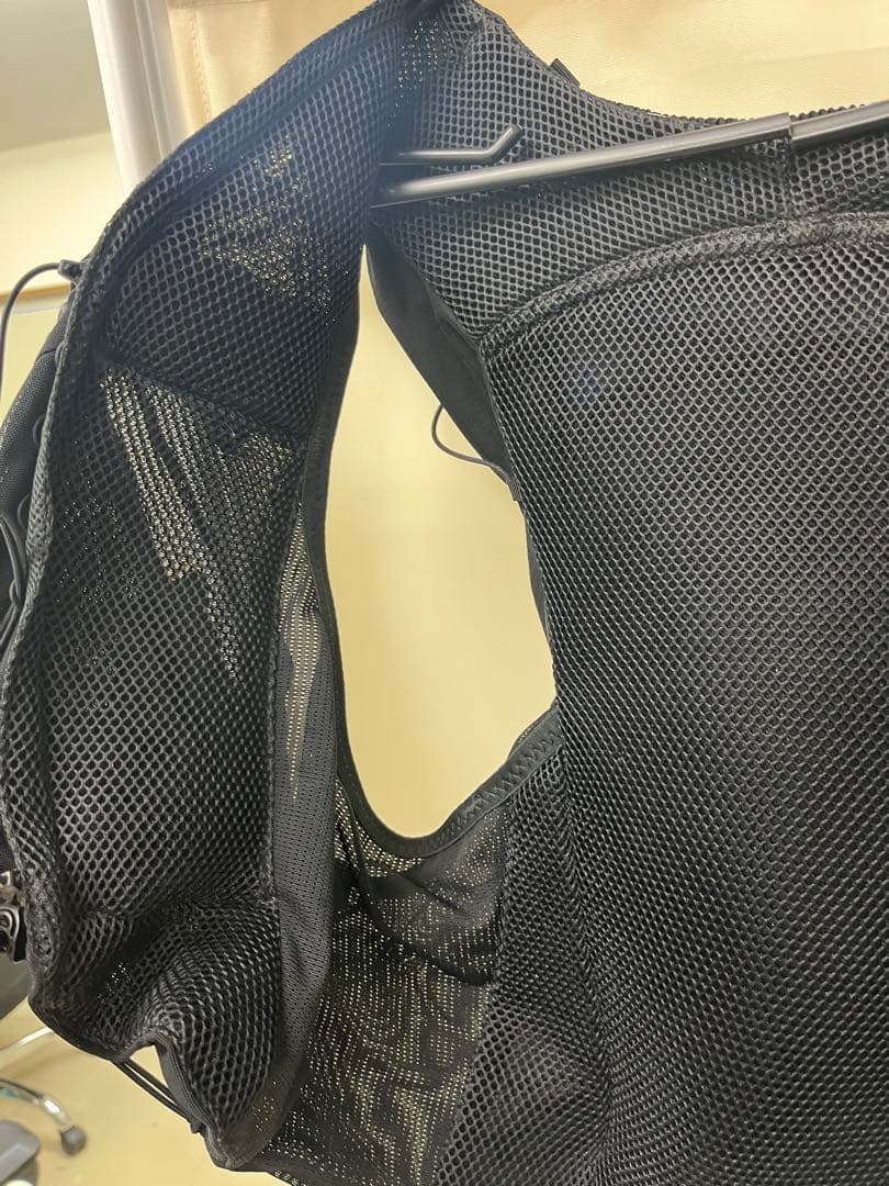 SALOMON ADV SKIN 12 ブラック Lサイズ