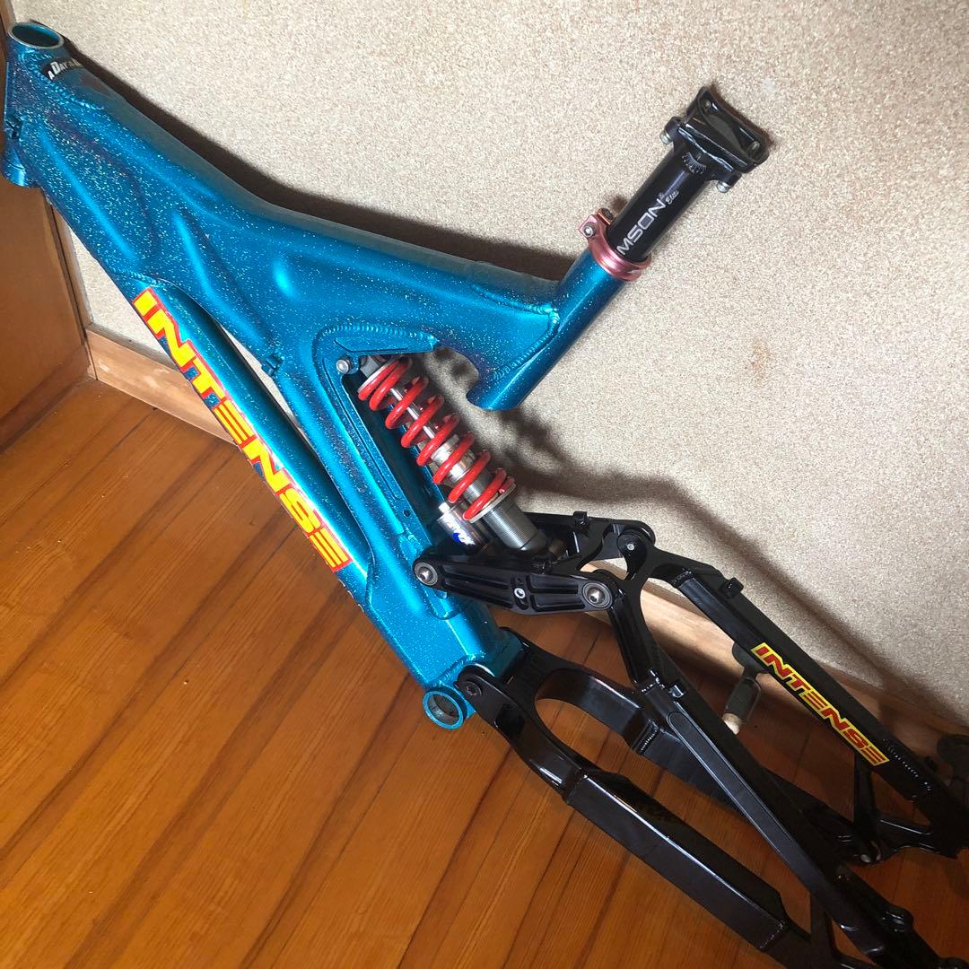 INTENSE M-1フレーム　26インチ