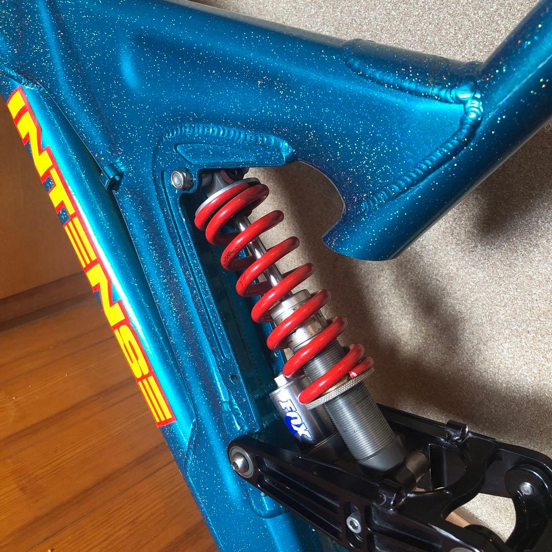 INTENSE M-1フレーム　26インチ