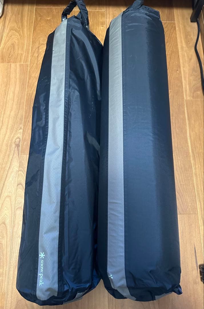 【２個セット】 peak キャンピングマット 2.5W