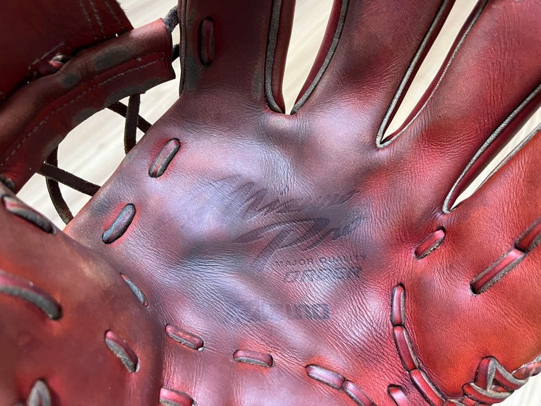 【値引き可能】ミズノプロ 軟式内野手用 オーダーグラブ