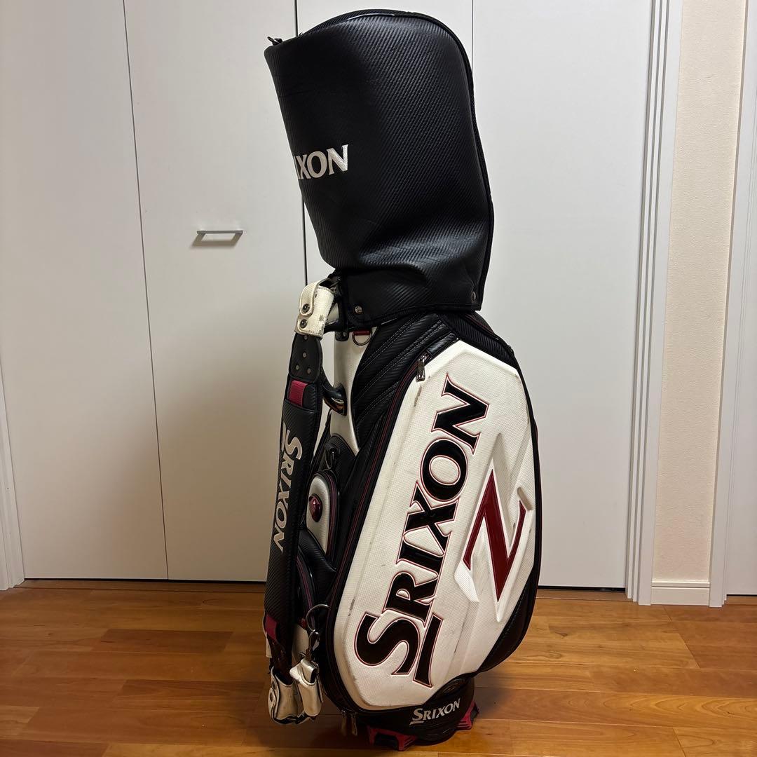 スリクソンキャディバッグ　GGC－S110 9.5型　ツアープロ使用モデル