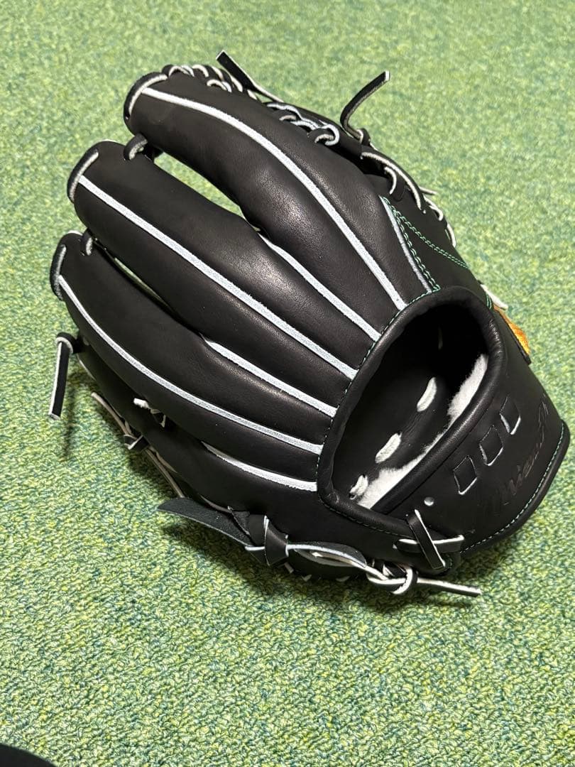 [新品未使用] ミズノプロ 宍粟牛 硬式 内野手用 坂本モデル