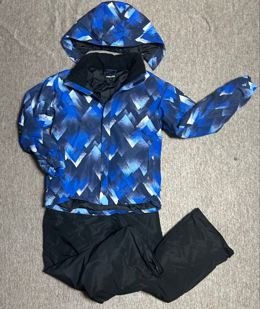 子ども用スノーボードウェア　上下セット×2