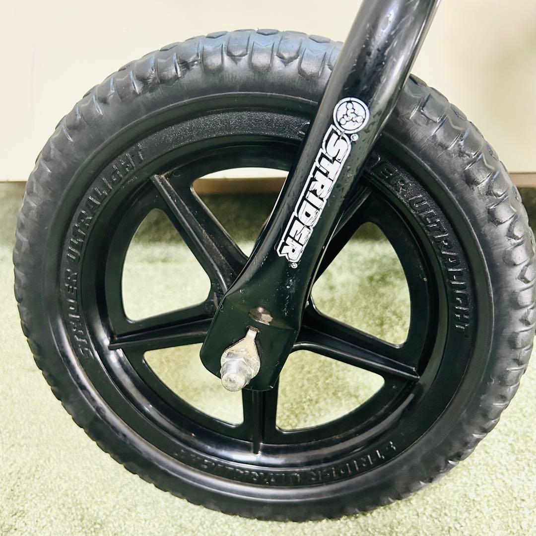 【状態良好】STRIDER スポーツ バランスバイク 12インチ グリーン