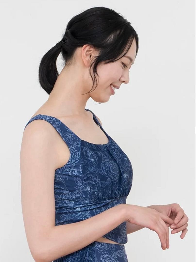 【SUKALA】ブルーミングフラワー　ブラトップ&レギンス