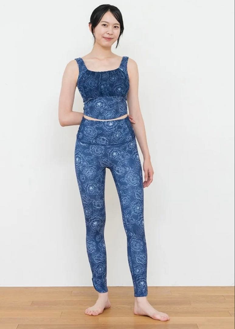 【SUKALA】ブルーミングフラワー　ブラトップ&レギンス