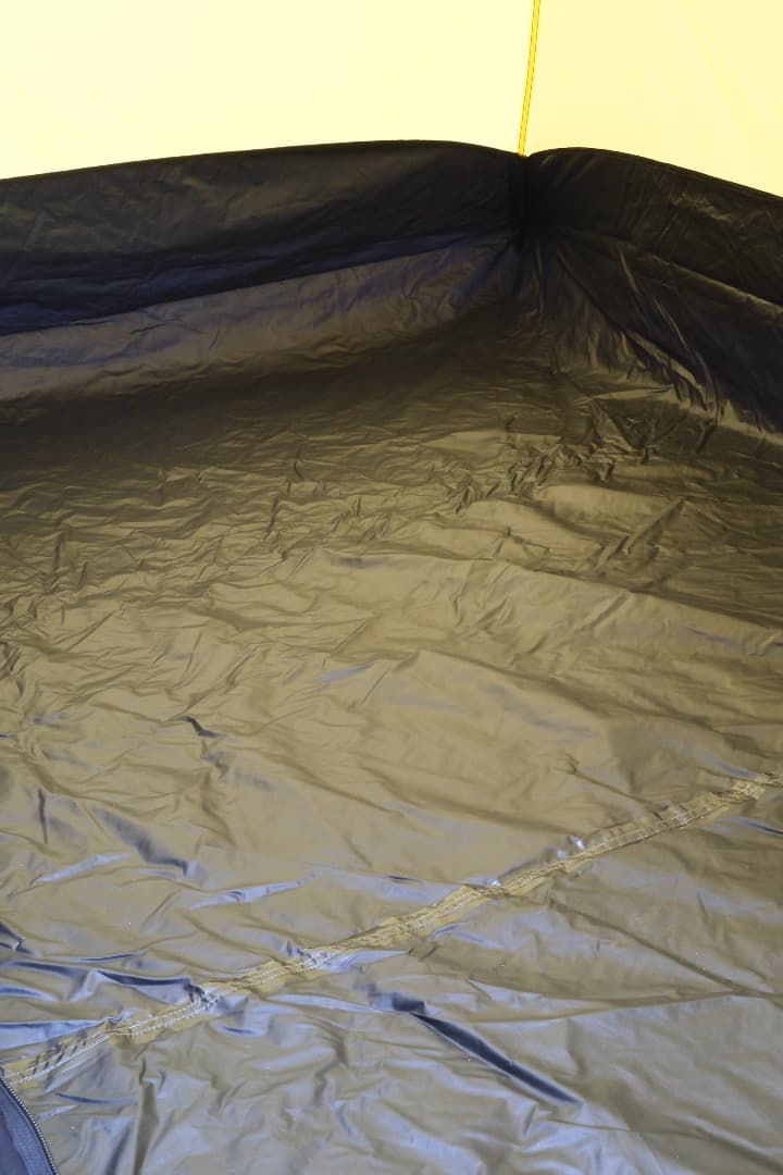 ヒルバーグ　ニアック1.5 サンド