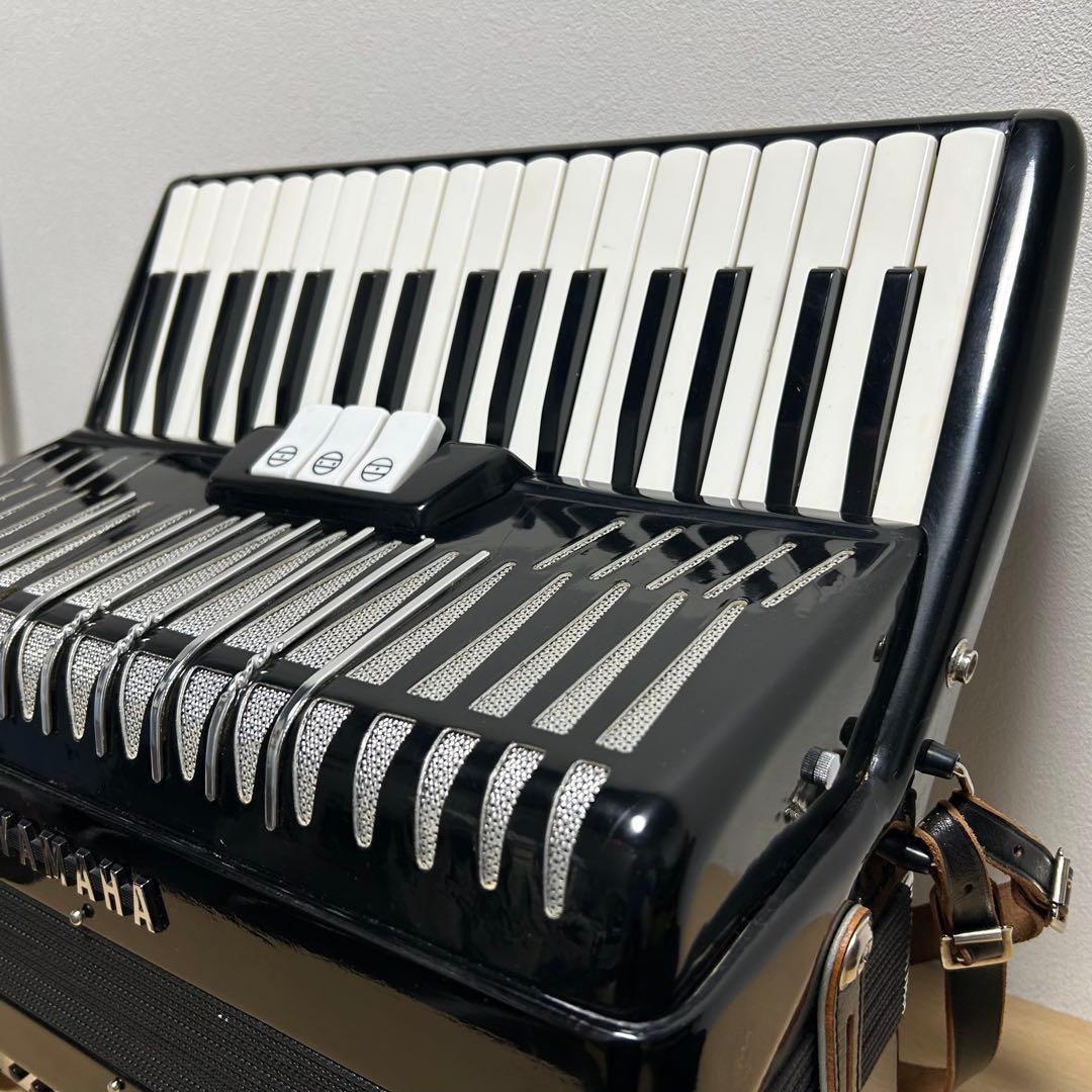 YAMAHA ヤマハ YA-48 アコーディオン 34鍵 48ベース　廃盤品