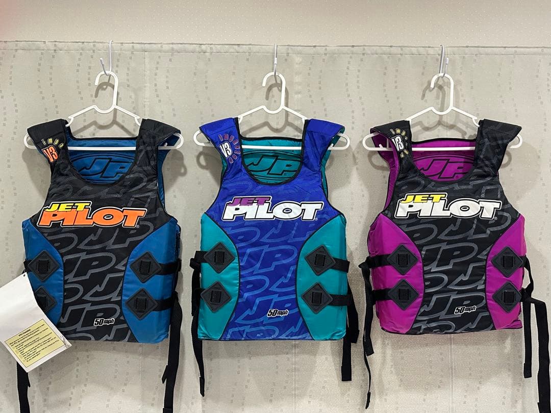 【新品・未使用】JETPILOT ウェットスーツ＆ライフジャケット セット②