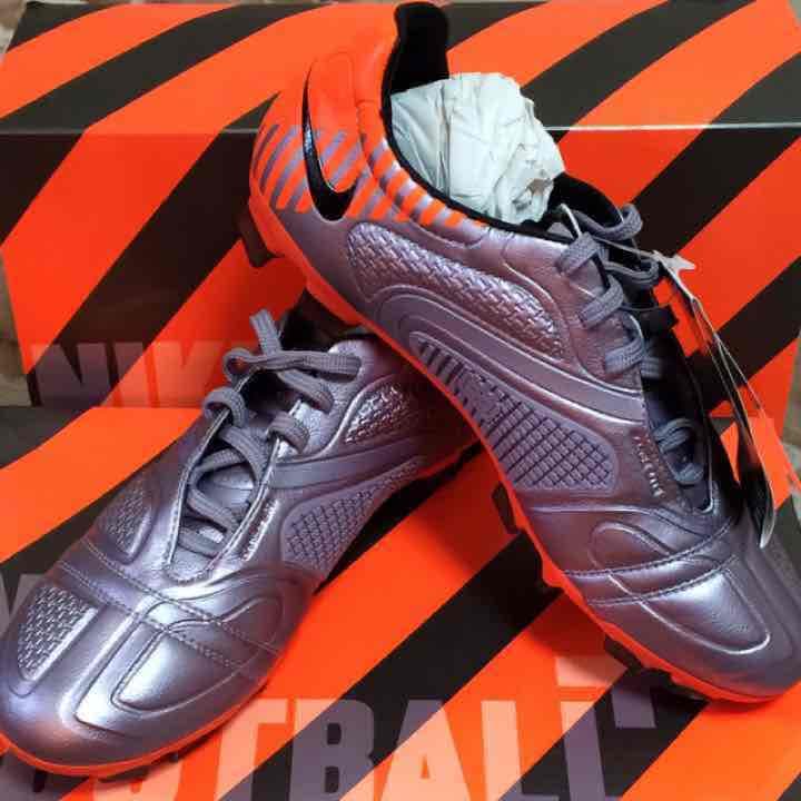 NIKE CTR MAESTRI /ナイキ シーティーアール マエストリ