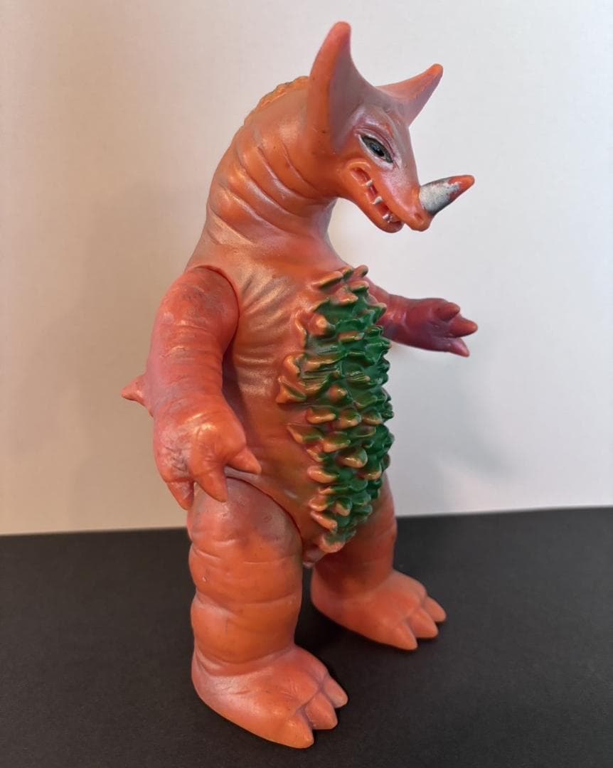 カ*オ様 マルサン　ゴモラ　１期