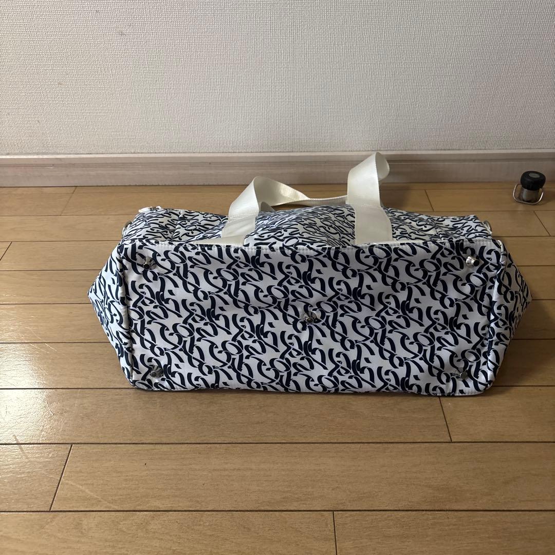 トートバッグ 白と紺のパターン キャンバス