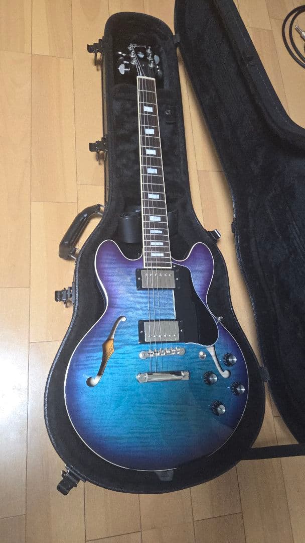 ギター Gibson ES-339 Figured Blueberry Burst
