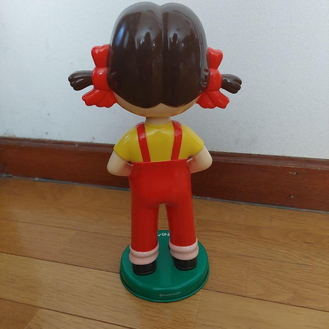 ペコちゃん フィギュア 赤