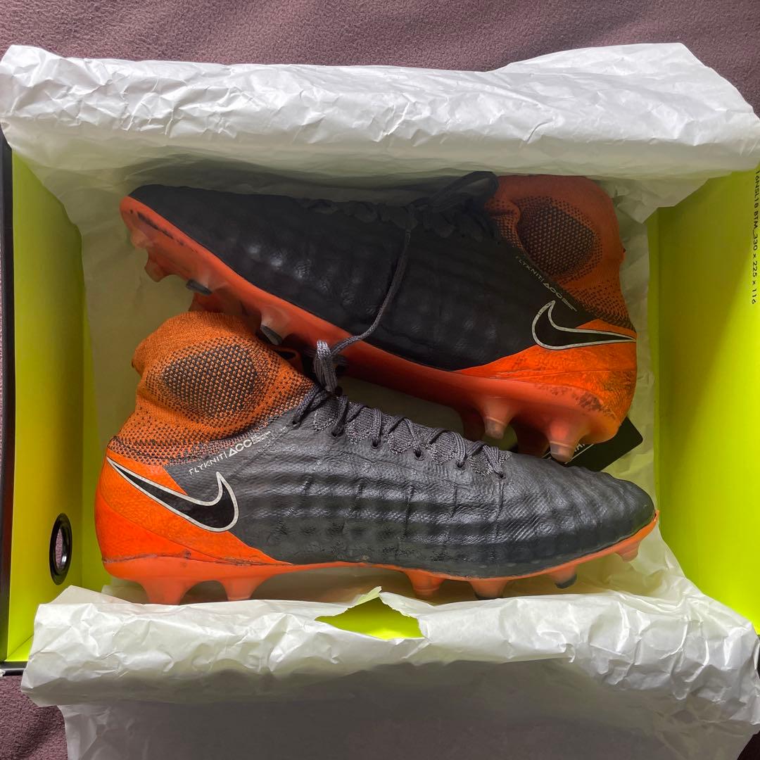 Nike サッカーシューズ グレー/オレンジ