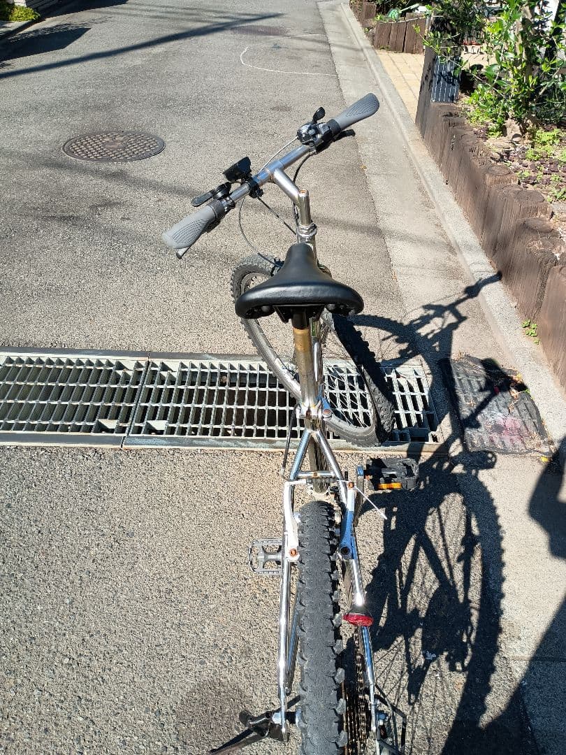 マウンテンバイク　mountech1000　　3✕6速　26インチ狭山市引取取定