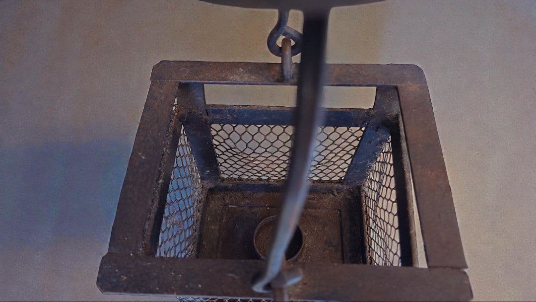 金属製　行燈　古道具　メッシュキャンドルホルダー　ロウソク