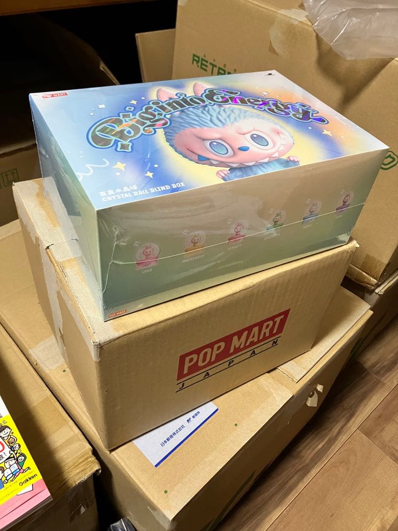 ポップマート Big into Energy クリスタルボール