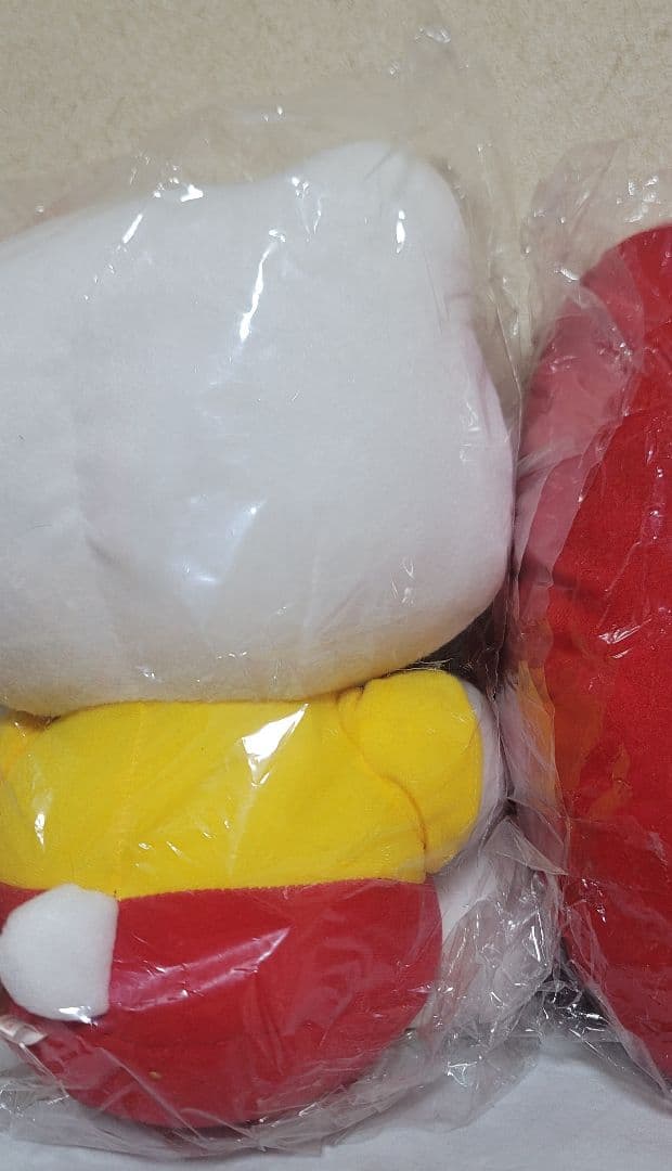 サンリオ　ハローキティ BIG ぬいぐるみ　クッション　約30センチ　希少