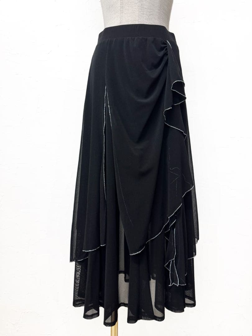 【軽やか】新品　シルバーラメステッチフリル　デザインロングスカートｍ203