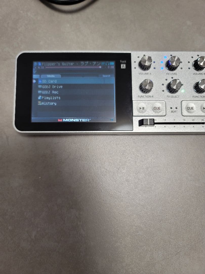 MONSTER DJコントローラー 本体