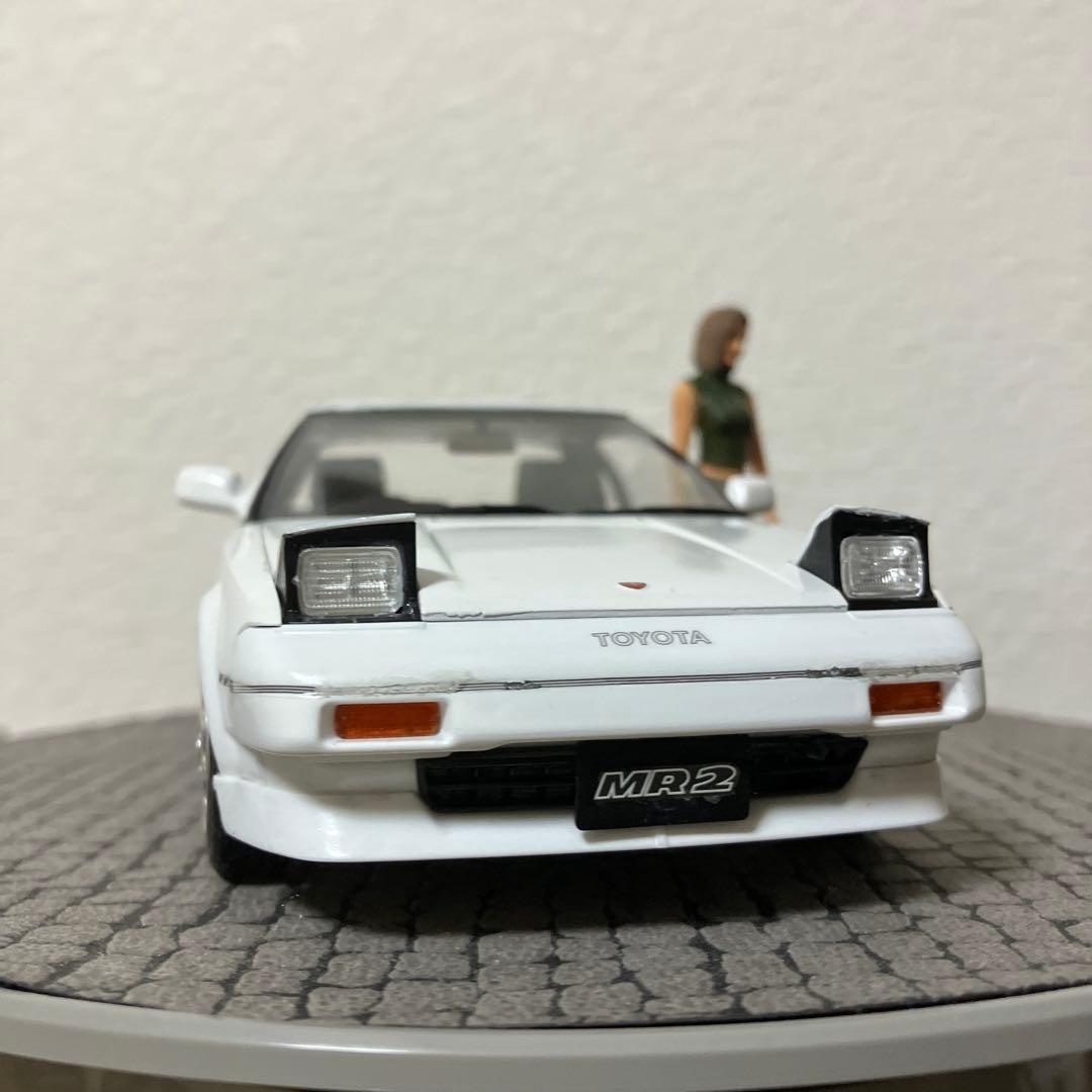 ハセガワ トヨタ MR2 AW11 ホワイト プラモデル　ジオラマ