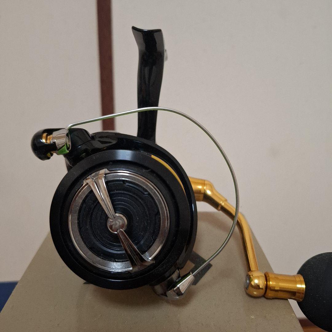 Daiwa レガリス 6000D-H スピニングリール