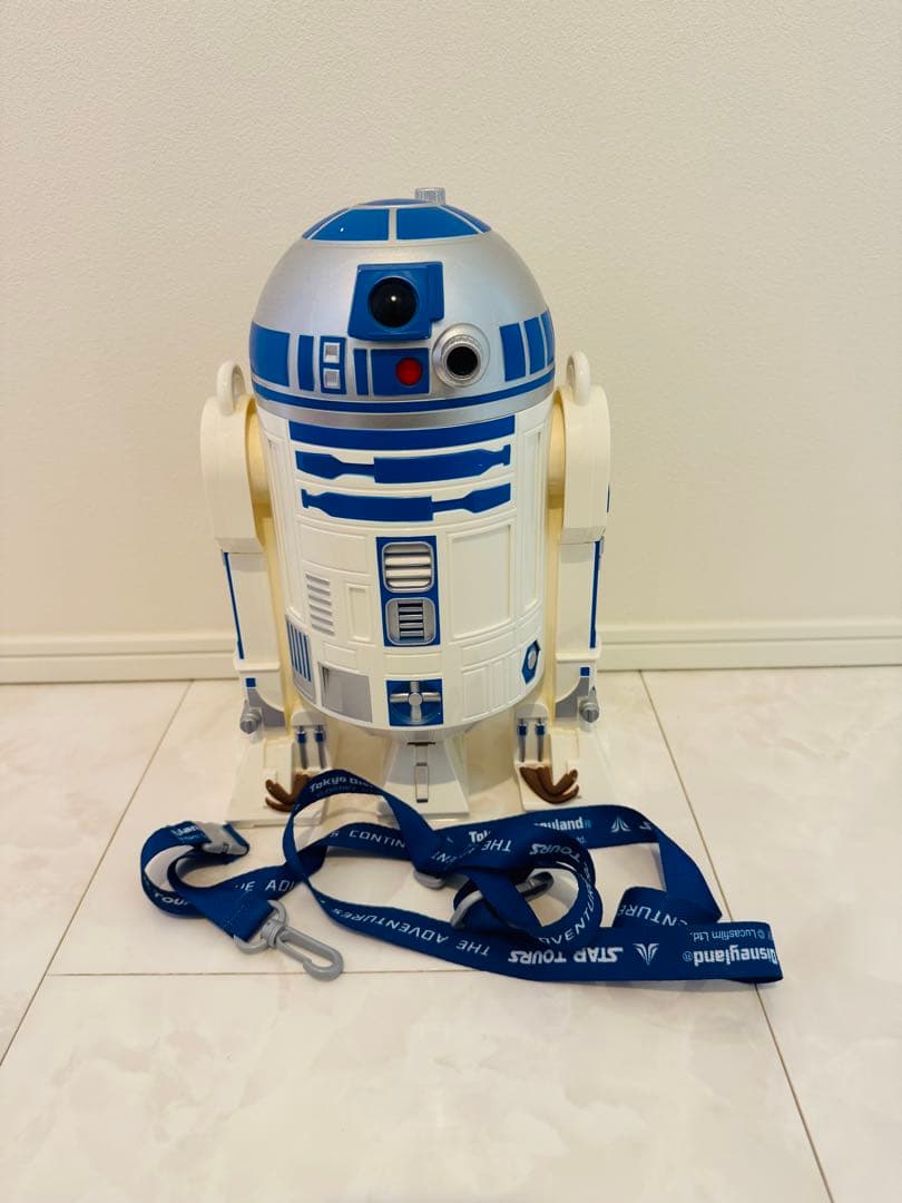 スターウォーズ　ポップコーン バケット　☆ディズニーリゾート　フィギュア