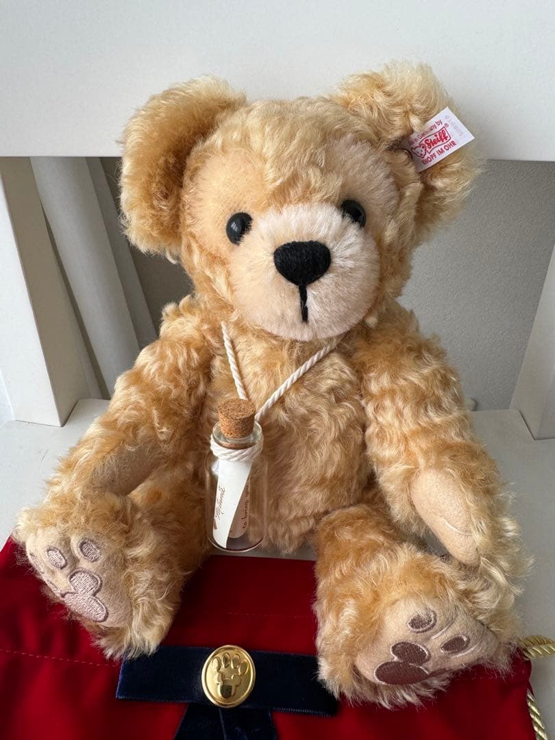 東京ディズニーシー5周年1.000体限定ダッフィー