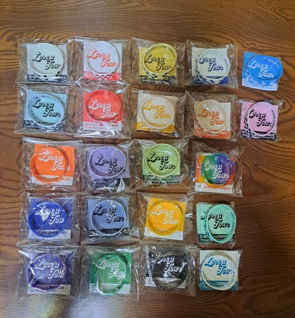 西野カナ ご当地限定ラバーバンド21種類＋西野家限定ラバーバンド1種類 ①