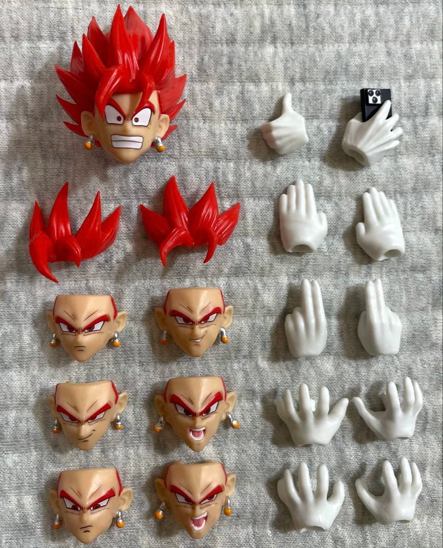 OC Toys スーパーサイヤ人ゴッドベジット