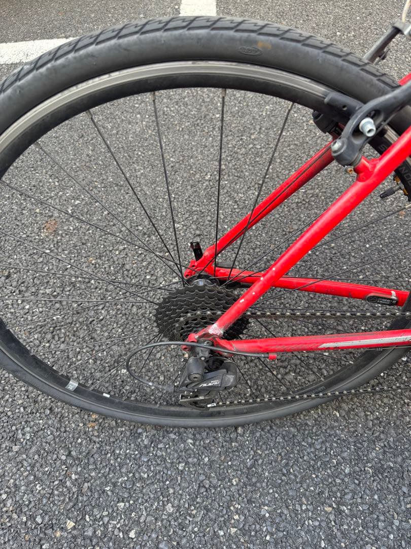 TREK 赤 クロスバイク スポーツサイクル