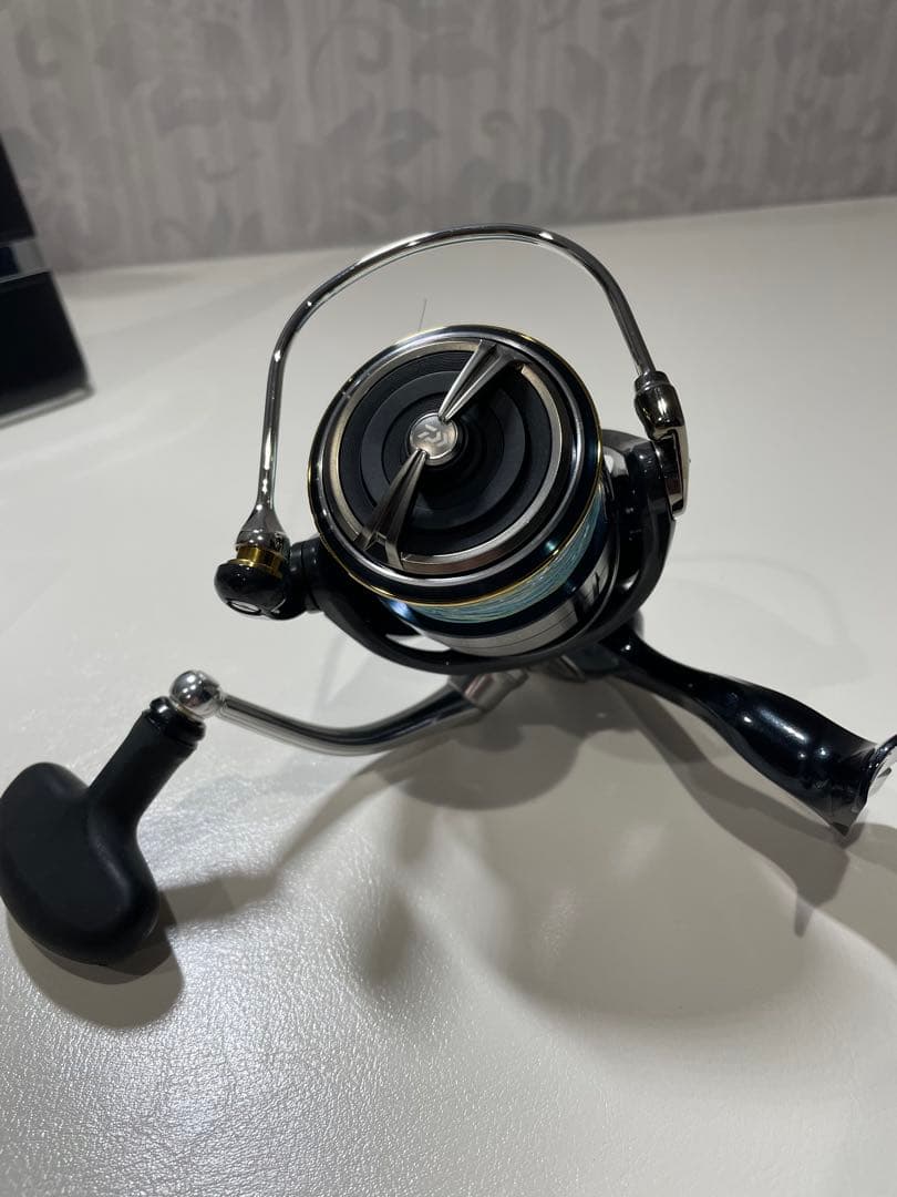 19 Daiwa CERTATE LT4000-CXH スピニングリール