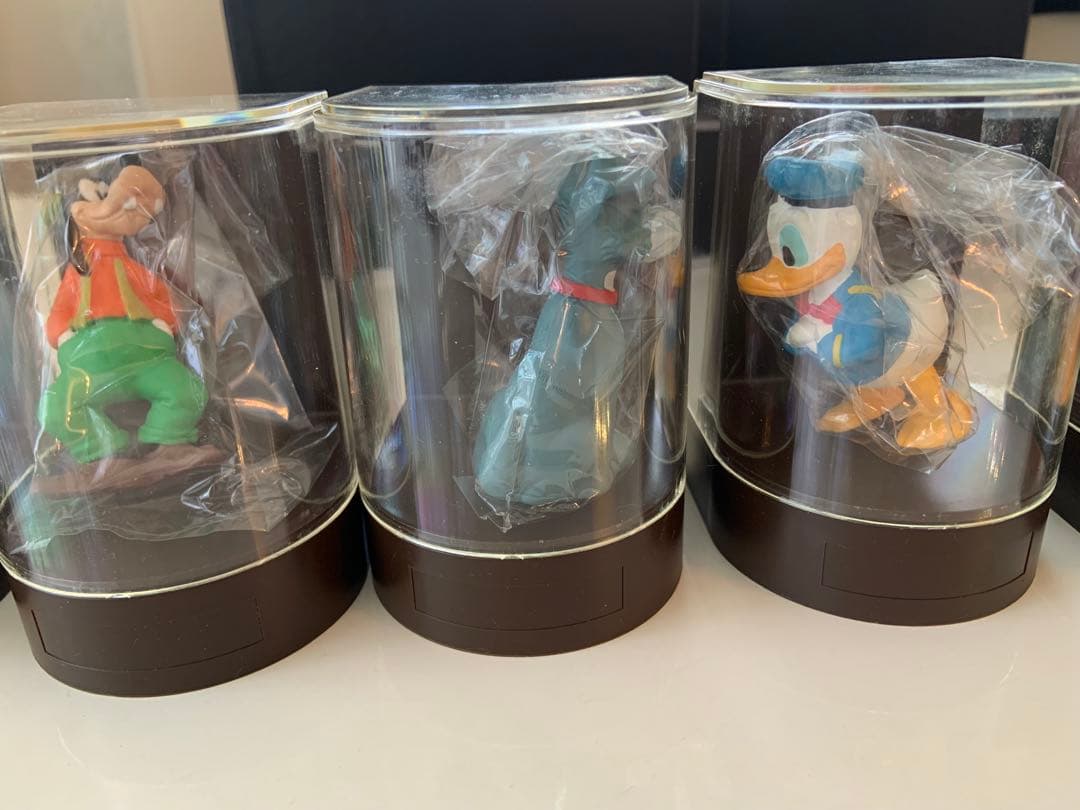 ディズニー フィギュア 18体+ミッキー2体　全部で20体セット