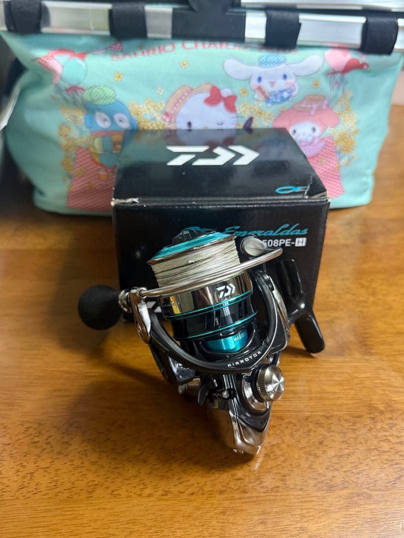 ダイワ Daiwa スピニングリール 16 エメラルダス 2508PE-H