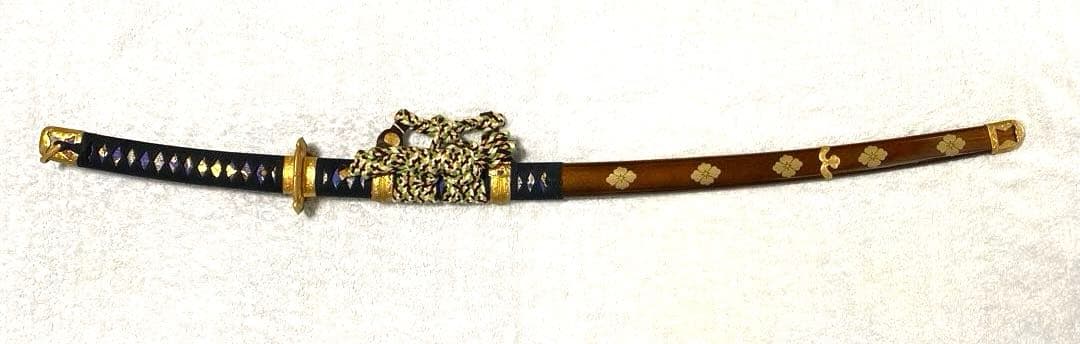 模造刀　武田信玄　来国長　陣太刀　金属刀身