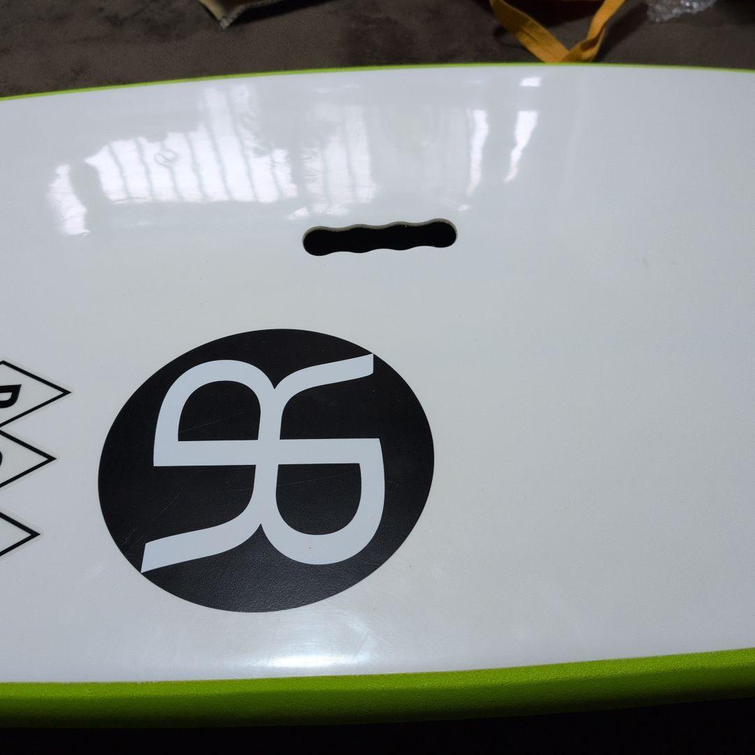 INTRO 5'5\"　ソフトボード　フィン付 chopper model