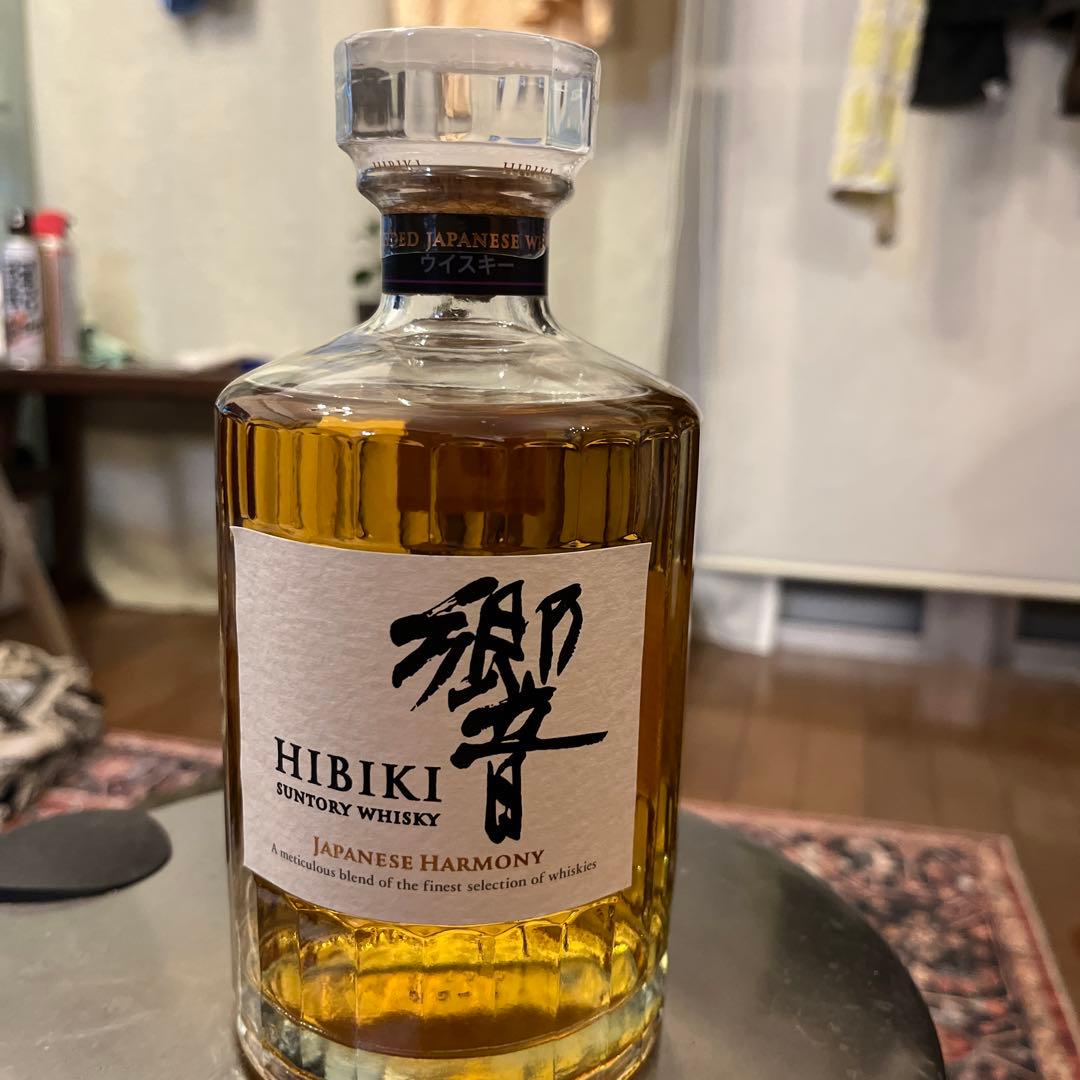 新品未開封　サントリー響　 ジャパニーズハーモニー700ml　【箱無し】