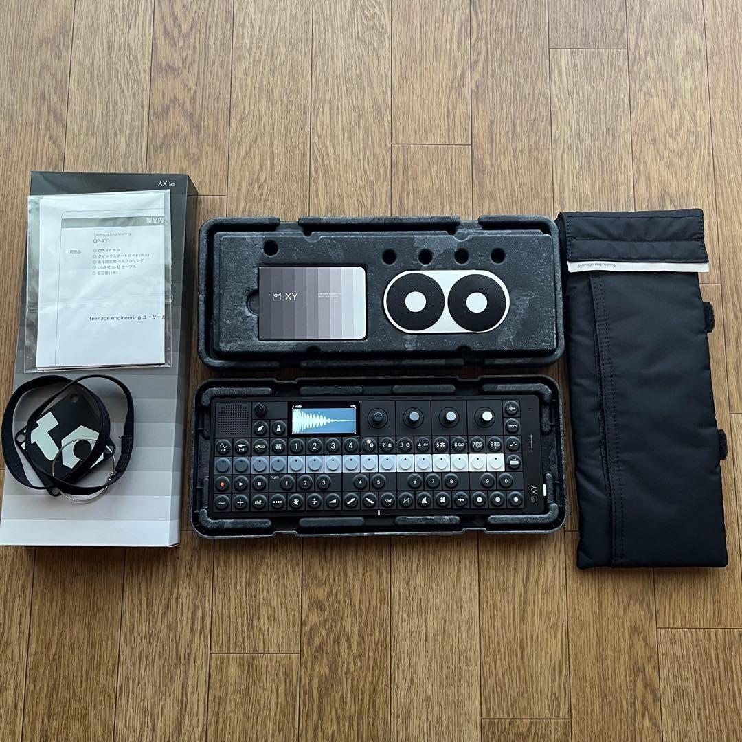 Teenage Engineering op-xy 純正バッグ付属